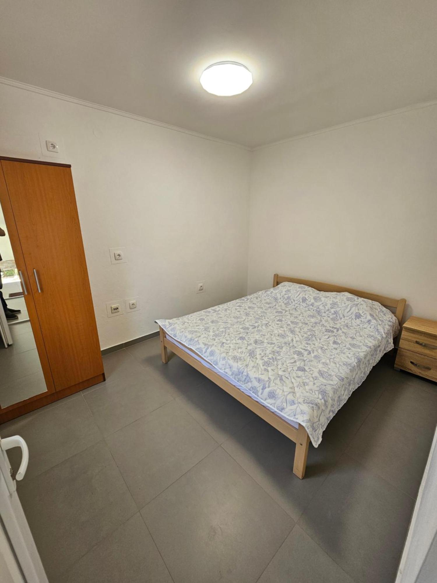אוטייהא Apartmani Vila Ebra מראה חיצוני תמונה